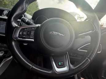 Jaguar XE 2.0d R-Sport Auto AWD Euro 6 (s/s) 4dr