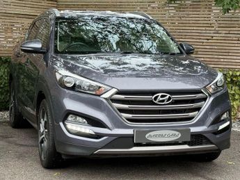 HYUNDAI TUCSON 2.0 CRDi Premium SUV 5dr Diesel Auto 4WD Euro 6 (136 ps) 12 MONT