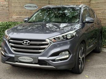 HYUNDAI TUCSON 2.0 CRDi Premium SUV 5dr Diesel Auto 4WD Euro 6 (136 ps) 12 MONT