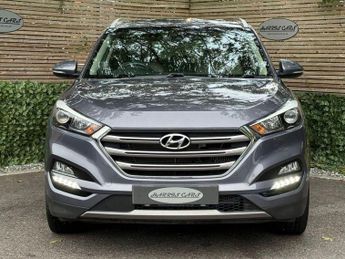 HYUNDAI TUCSON 2.0 CRDi Premium SUV 5dr Diesel Auto 4WD Euro 6 (136 ps) 12 MONT