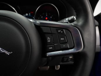 Jaguar XF 2.0d R-Sport Auto Euro 6 (s/s) 4dr