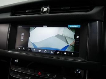 Jaguar XF 2.0d R-Sport Auto Euro 6 (s/s) 4dr