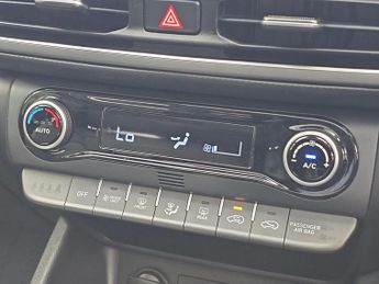 Hyundai Kona 1.6 h-GDi Ultimate SUV 5dr Petrol Hybrid DCT Euro 6 (s/s) (141 p