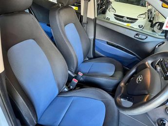 Hyundai i10 1.2 SE Auto Euro 5 5dr