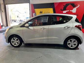 Hyundai i10 1.2 SE Auto Euro 5 5dr