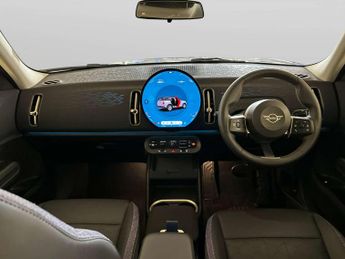 MINI Countryman 1.5C MHEV Classic SUV 5dr Petrol Hybrid Auto Euro 6 (s/s) (170 p