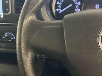 Vauxhall Vivaro 1.5 Turbo D 2900 Pro Panel Van 6dr Diesel Manual L2 H1 Euro 6 (s