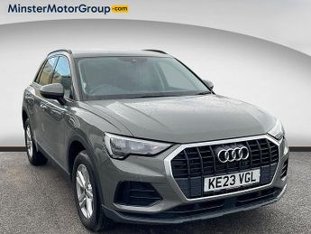 Audi Q3 TECHNIK 45 TFSI E S-A