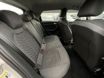 Audi A1 SPORT 30 TFSI S-A
