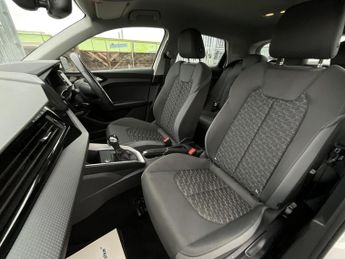 Audi A1 SPORT 30 TFSI S-A