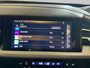 Audi Q4 e-tron 40 Sport Sportback 5dr Electric Auto 82kWh (204 ps)