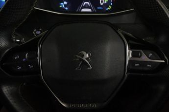 Peugeot E-2008 50kWh GT Premium Auto 5dr
