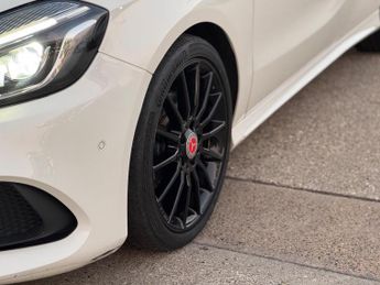 Mercedes-Benz A Class 1.6 A200 AMG Line (Premium) 7G-DCT Euro 6 (s/s) 5dr