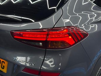 Hyundai TUCSON 1.6 CRDi MHEV Premium DCT Euro 6 (s/s) 5dr