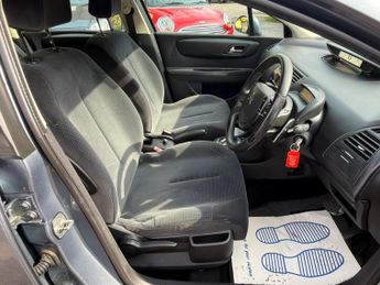 Citroen C4 1.6 HDi 16V SX EGS 5dr (DPFS+)