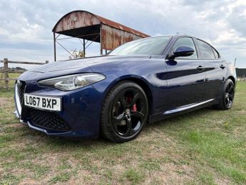 Alfa Romeo Giulia 2.2 TD Speciale Auto Euro 6 (s/s) 4dr