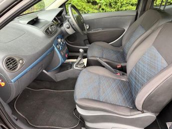 Renault Clio 1.2 16v TomTom 3dr (Tom Tom)