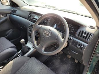 Toyota Corolla 1.6 VVT-i T2 5dr
