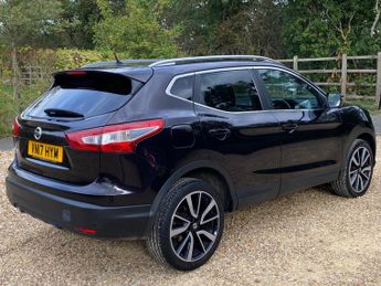 Nissan Qashqai 1.6 dCi Tekna XTRON 2WD Euro 6 (s/s) 5dr