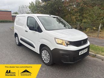 Peugeot Partner 1.5 BlueHDi 1000 Professional Premium + Standard Panel Van SWB E