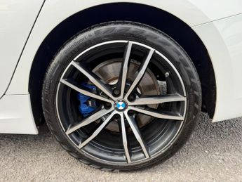 BMW 3 Series 2.0 320d M Sport Auto xDrive Euro 6 (s/s) 4dr
