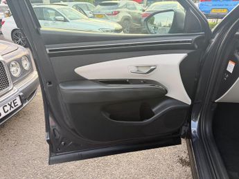 Hyundai TUCSON 1.6 h T-GDi SE Connect Auto Euro 6 (s/s) 5dr