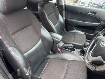 Hyundai i30 1.6 CRDi Premium Euro 4 5dr