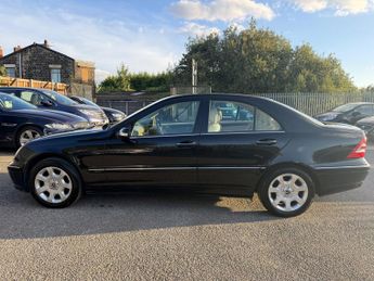 Mercedes-Benz C Class 2.1 C200 CDI Elegance SE 4dr