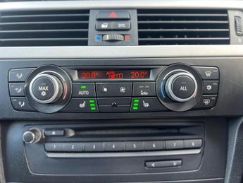 BMW 3 Series 2.0 318d SE Business Edition Steptronic Euro 5 4dr