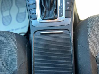 Volkswagen Passat 2.0 TDI BlueMotion Tech Highline DSG Euro 5 (s/s) 4dr