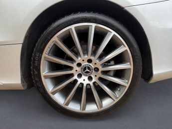 Mercedes-Benz C Class 2.1 C220d AMG Line (Premium) G-Tronic+ Euro 6 (s/s) 2dr