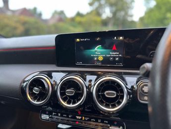 Mercedes-Benz A Class 2.0 A200d AMG Line 8G-DCT Euro 6 (s/s) 5dr