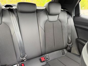 Audi A1 1.0 TFSI 25 S line Sportback S Tronic Euro 6 (s/s) 5dr