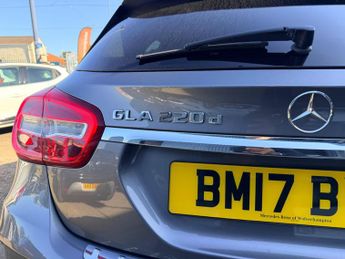 Mercedes-Benz GLA 2.1 GLA220d AMG Line (Executive) 7G-DCT 4MATIC Euro 6 (s/s) 5dr