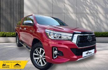 Toyota Hi Lux 2.4 D-4D Invincible X Auto 4WD Euro 6 4dr (TSS, 3.5t)