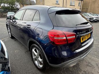 Mercedes-Benz GLA 1.6 GLA200 Sport (Premium) 7G-DCT Euro 6 (s/s) 5dr