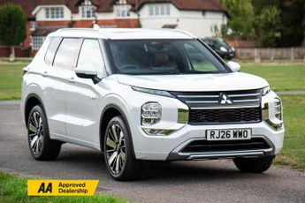 Mitsubishi Outlander 2.4 22.7kWh Diamond CVT 4WD Euro 6 (s/s) 5dr