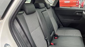 Toyota Auris 1.2 VVT-i Excel Hatchback 5dr Petrol CVT Euro 6 (s/s) (Safety Se
