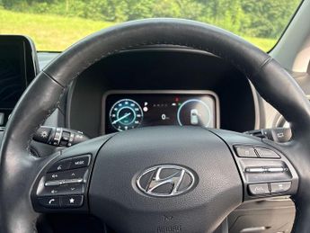 Hyundai Kona 1.6 h-GDi Premium SUV 5dr Petrol Hybrid DCT Euro 6 (s/s) (141 ps