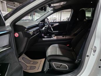 Renault Austral 1.2 E-TECH techno esprit Alpine Auto Euro 6 (s/s) 5dr