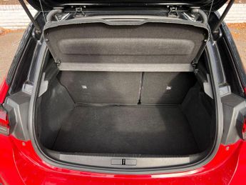 Vauxhall Corsa Electric 50kWh SRi Nav Premium Auto 5dr (7.4Kw Charger)