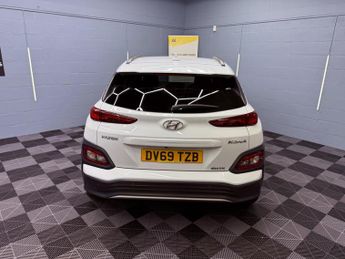 Hyundai KONA 64kWh Premium SE Auto 5dr (7kW Charger)