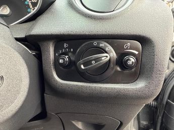Ford Fiesta 1.5 TDCi ECOnetic Titanium Euro 6 (s/s) 5dr