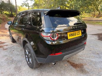 Land Rover Discovery Sport 2.0 TD4 Landmark Auto 4WD Euro 6 (s/s) 5dr