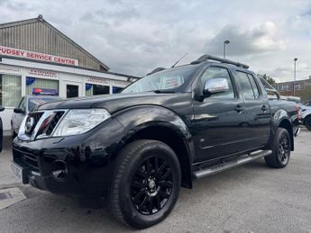 Nissan Navara 3.0 dCi V6 Outlaw Auto 4WD Euro 4 4dr