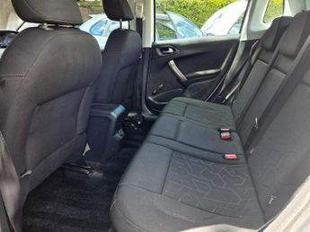 Peugeot 2008 1.6 e-HDi Active Euro 5 (s/s) 5dr