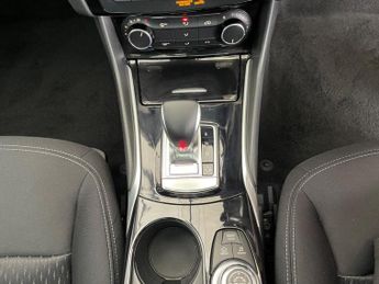 Infiniti Q30 1.6T Luxe DCT Euro 6 (s/s) 5dr