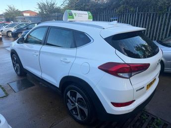 Hyundai TUCSON 1.7 CRDi Blue Drive Premium DCT Euro 6 (s/s) 5dr