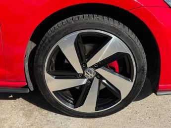 Volkswagen Golf 2.0 TSI GTI DSG Euro 6 (s/s) 5dr