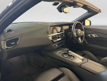 BMW Z4 3.0 M40i Convertible 2dr Petrol Auto sDrive Euro 6 (s/s) (340 ps
